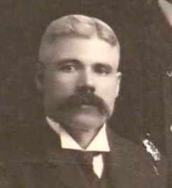 Photo of photos/Kenneth McLennan 1863-1952 portrait
